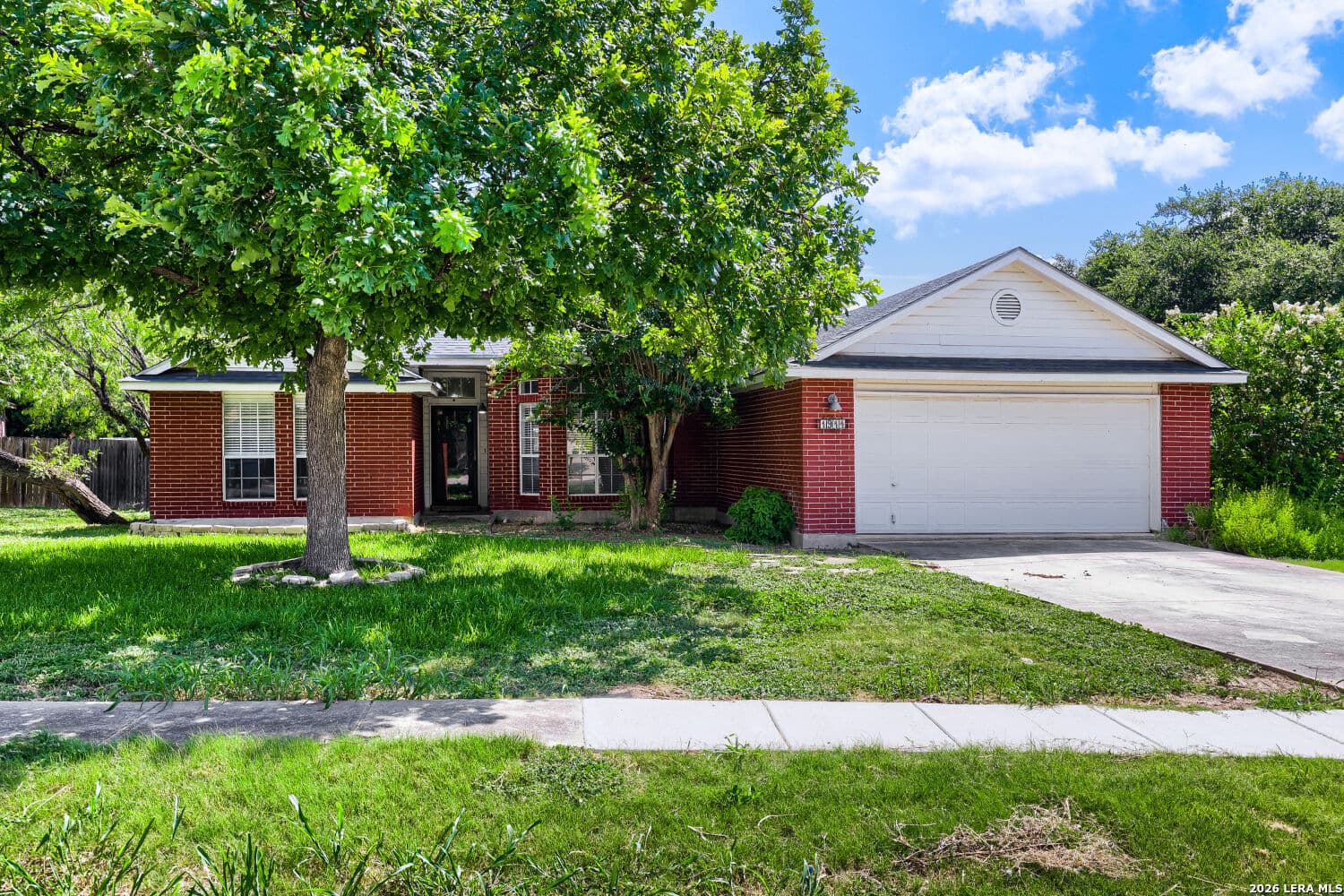 1911 Almond Dr