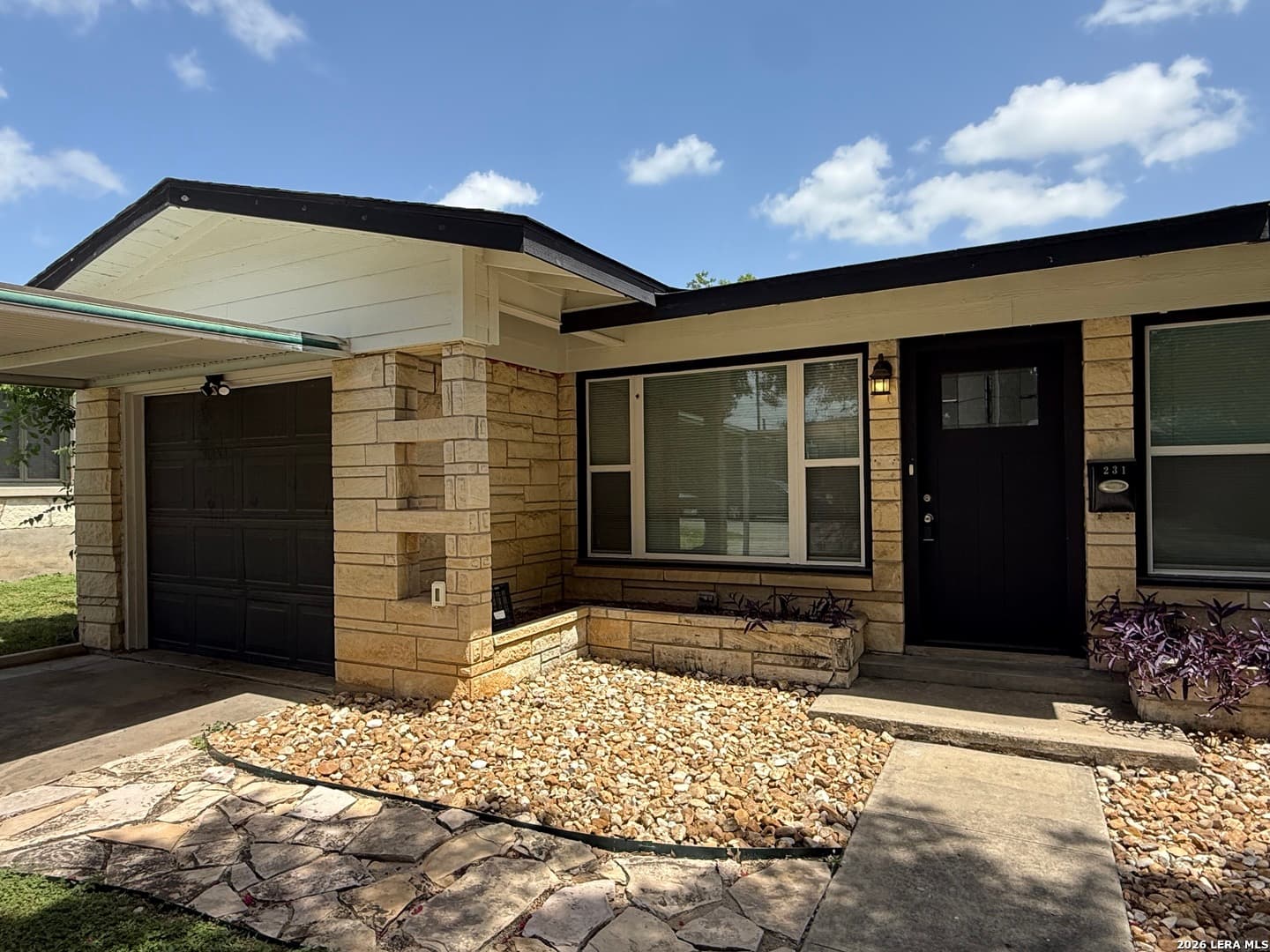 231 Gazel Dr
