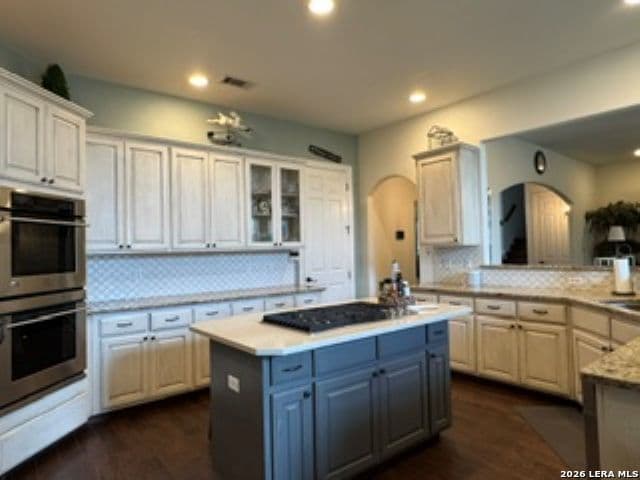 Gallery image 3