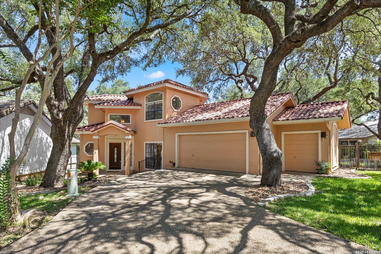 Main property image