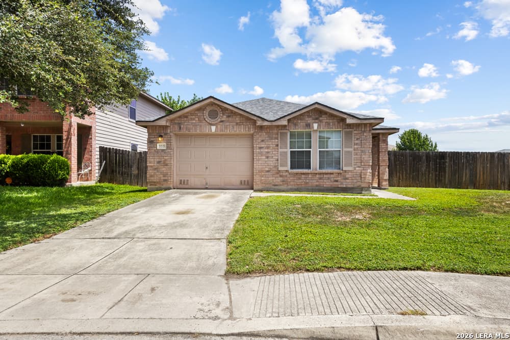 9719 Crescent Moon