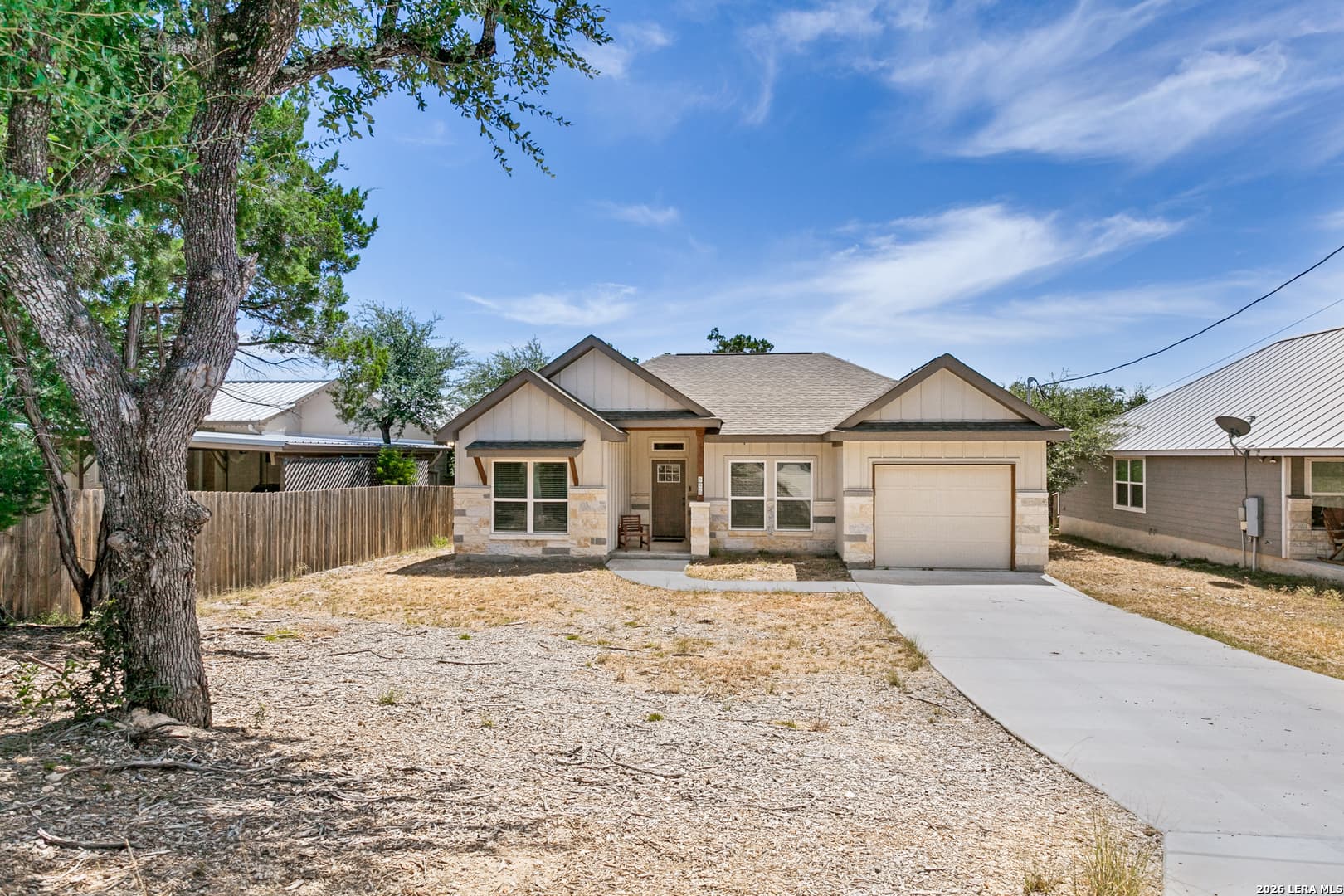 Main property image