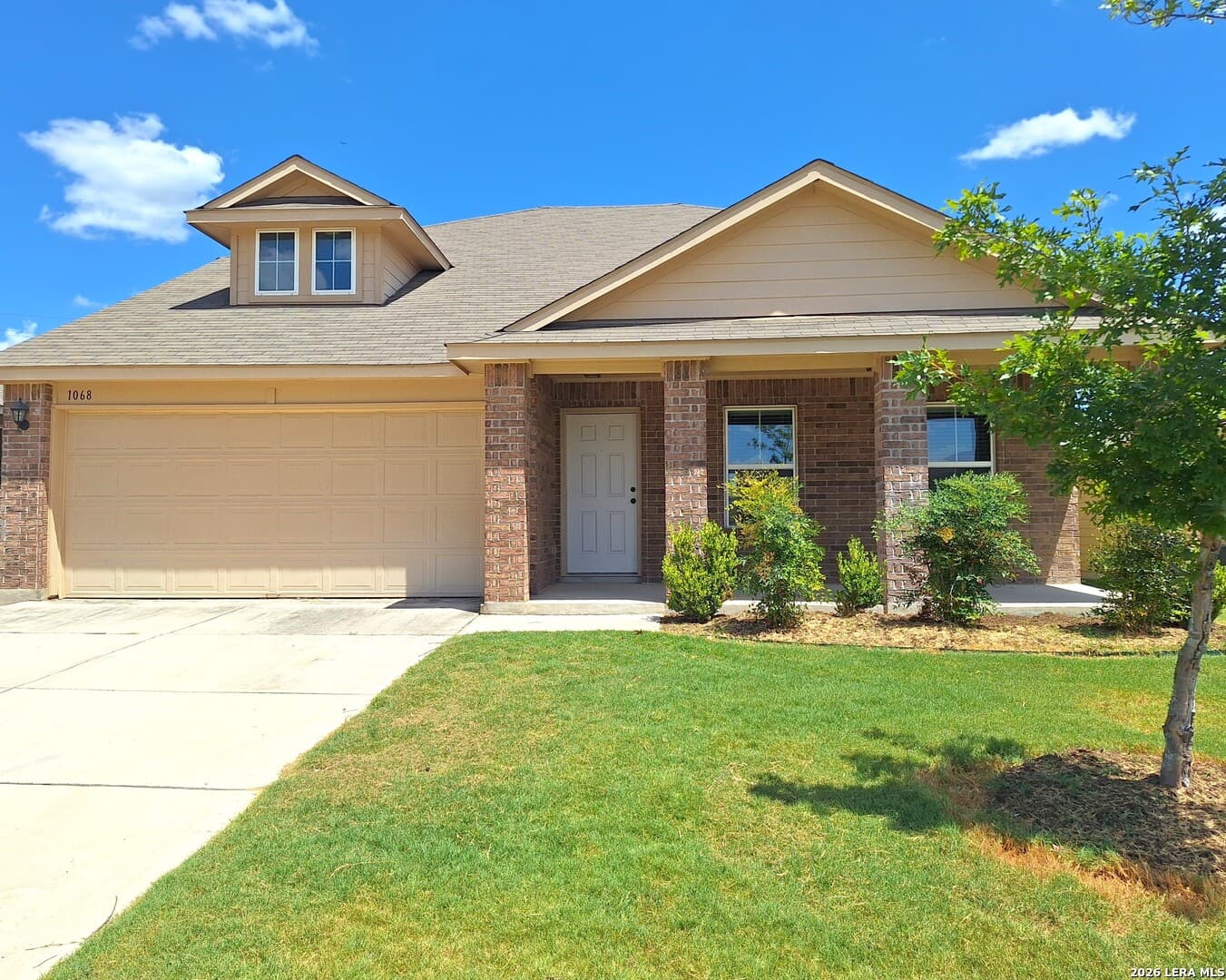 Main property image