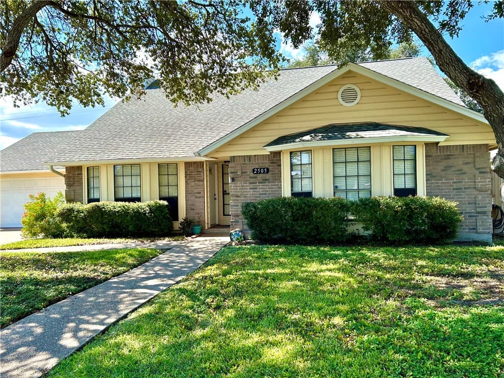 2505 Fulton Dr