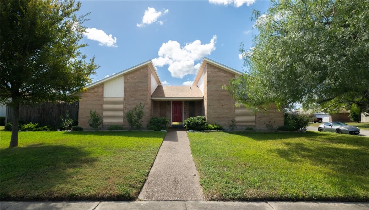5001 Maylands Dr