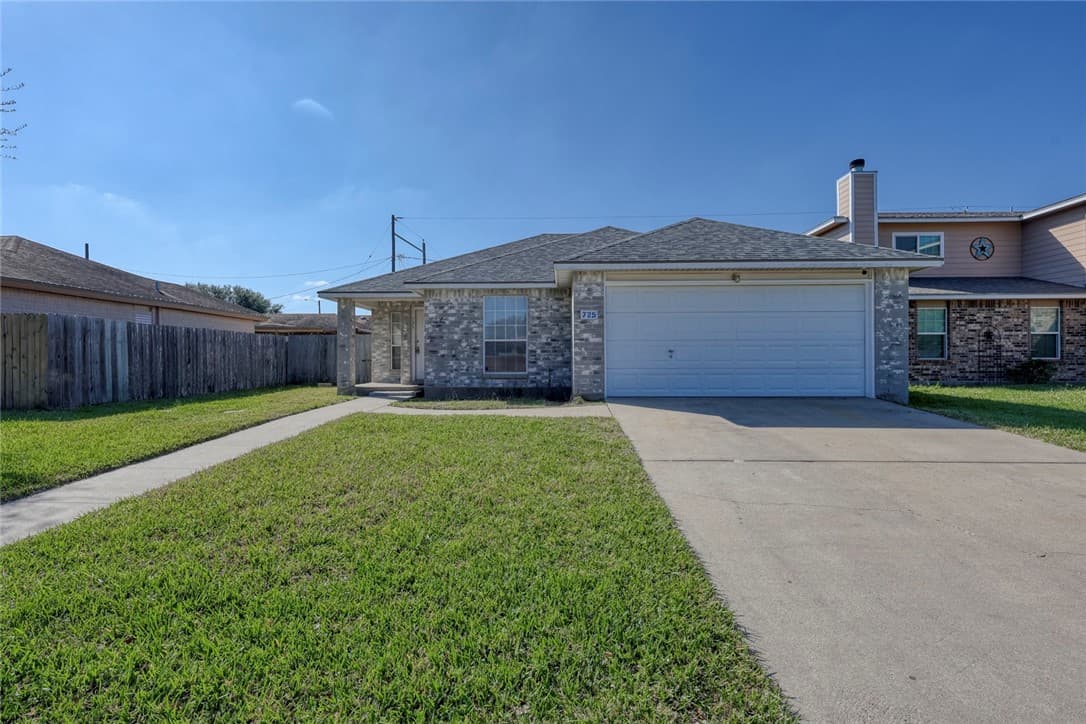 725 Truk Dr