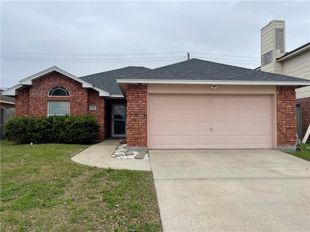 6821 Blue Skyway Dr