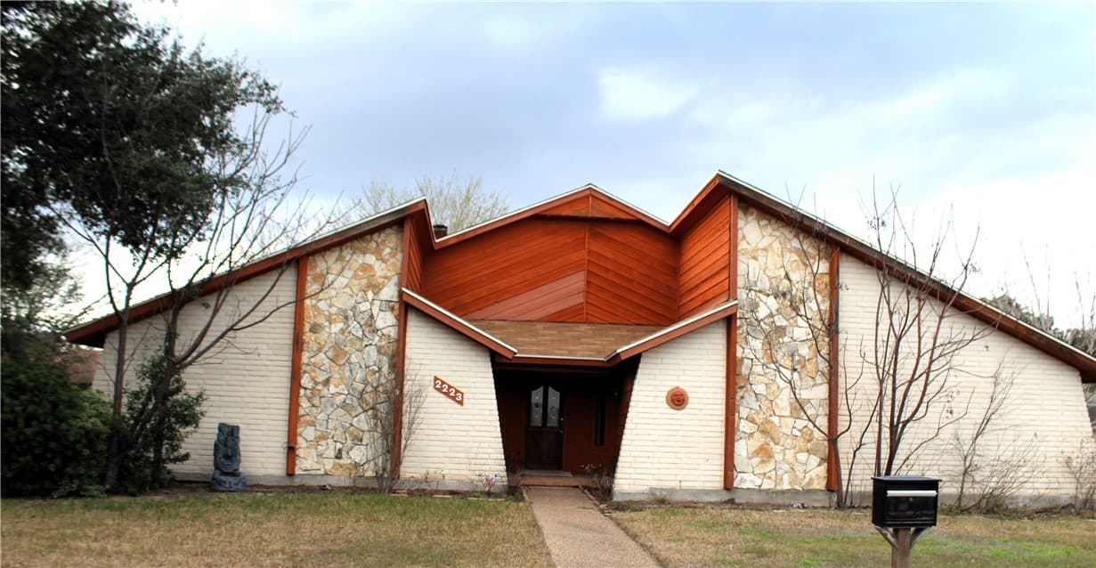 2223 Aspen Dr