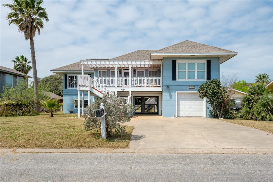 1713 Bayshores