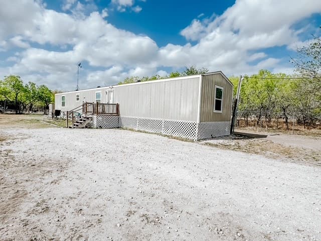 316 Highway 359