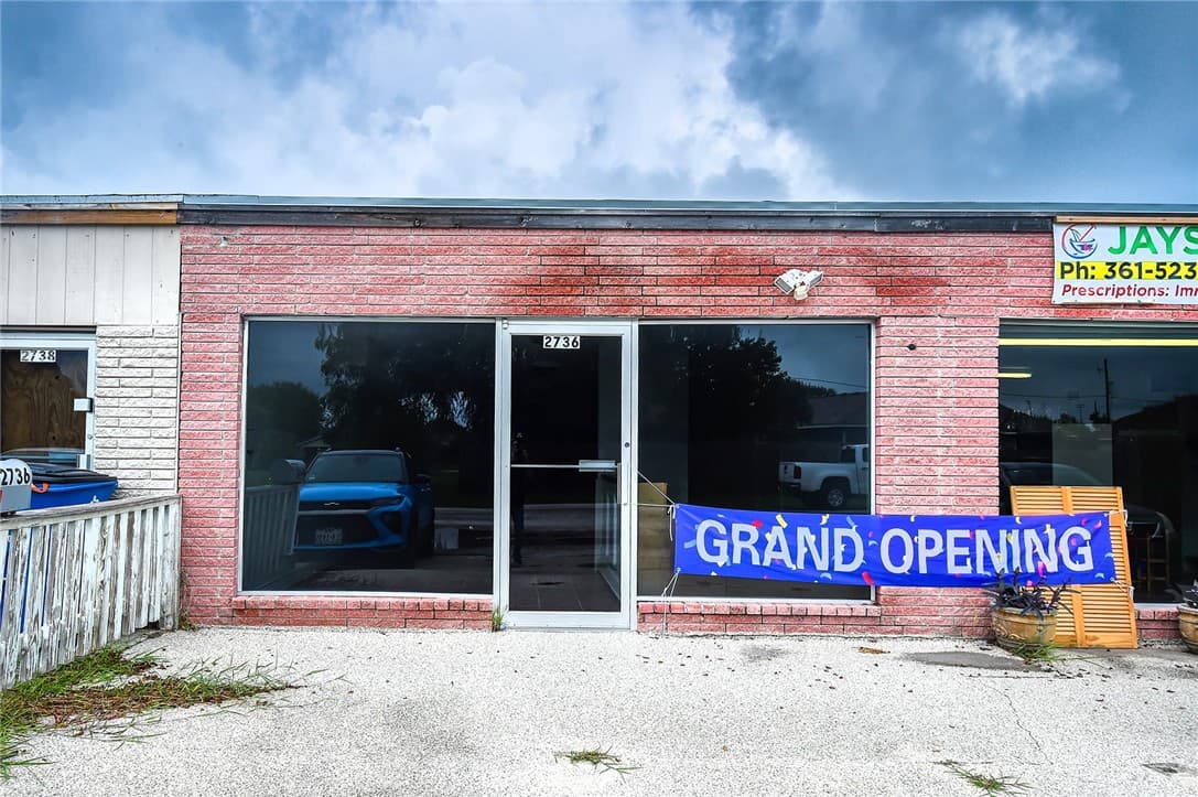 2736 Dallas Ave