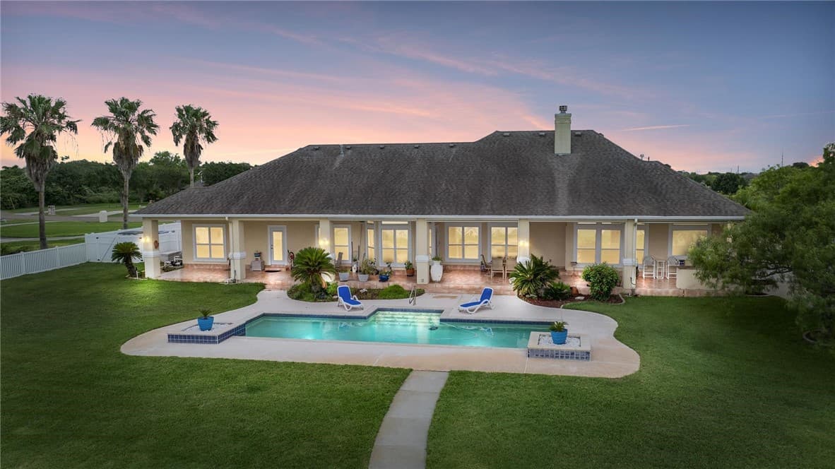 1618 Cantera Bay