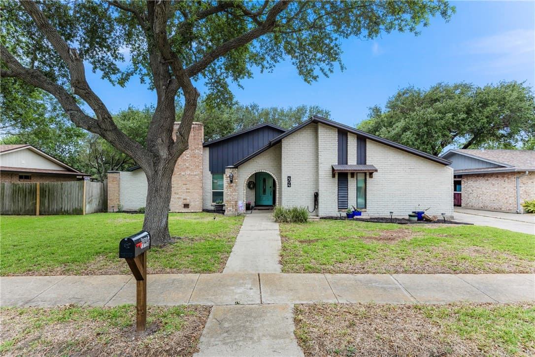 404 Seco Dr