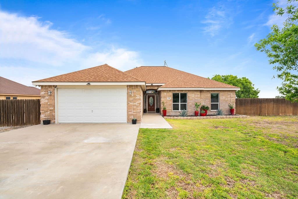 156 Lakeview Trce