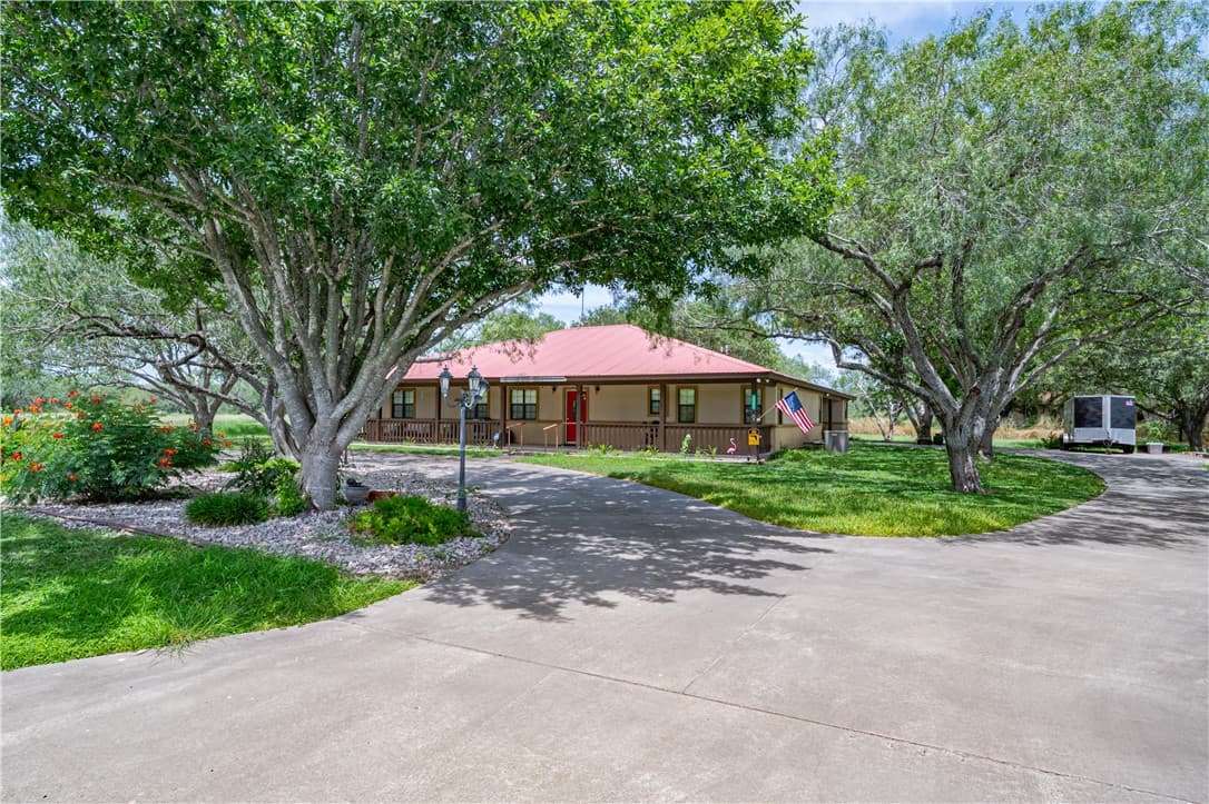 3791 Elm Dr