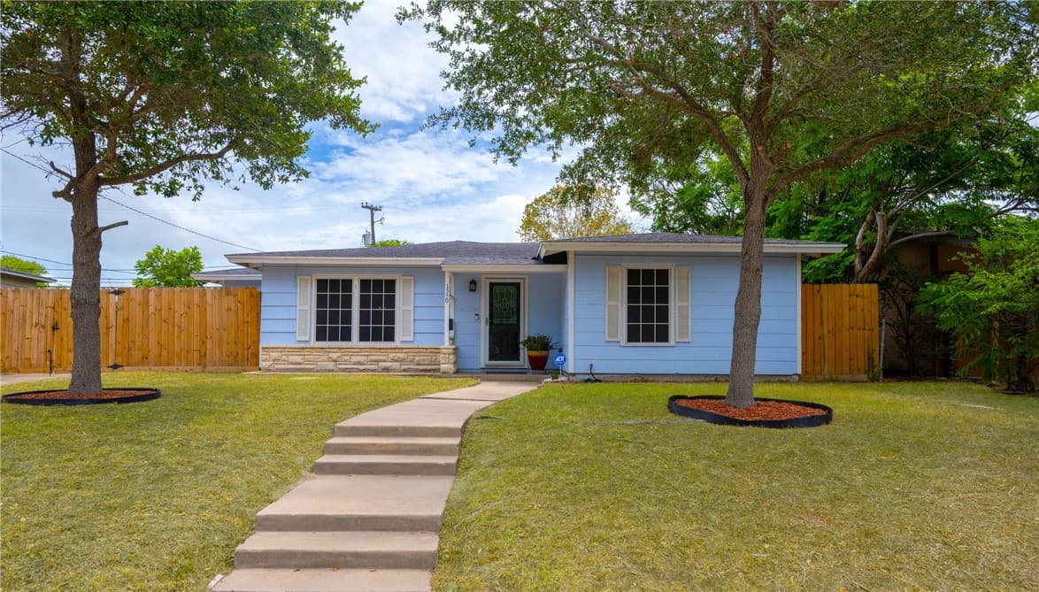 1550 Melbourne Dr