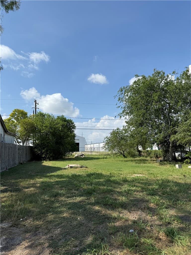 541 Van Cleve Dr