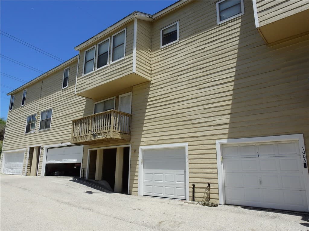4401 River Valley Dr Apt 1003