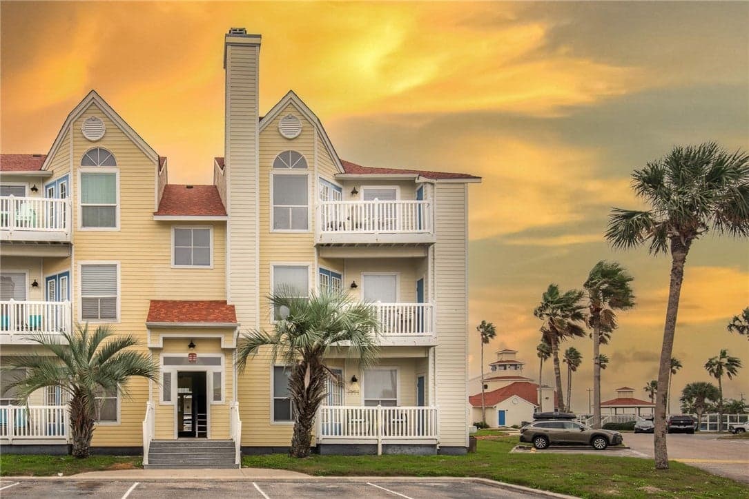 14721 Whitecap Blvd Apt 180