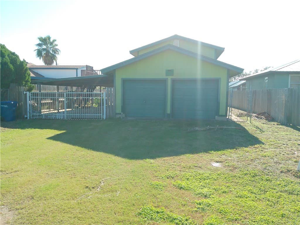 1509 Marine Dr