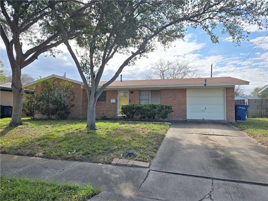 6041 Orms Dr