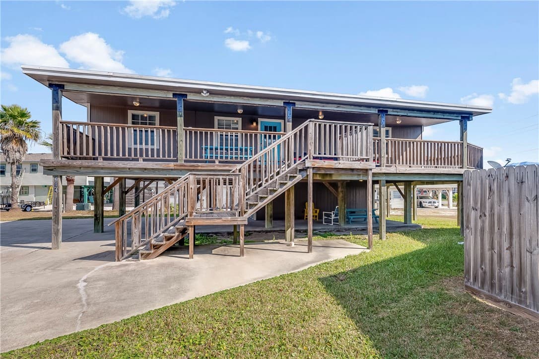 614 Sandpiper Cir