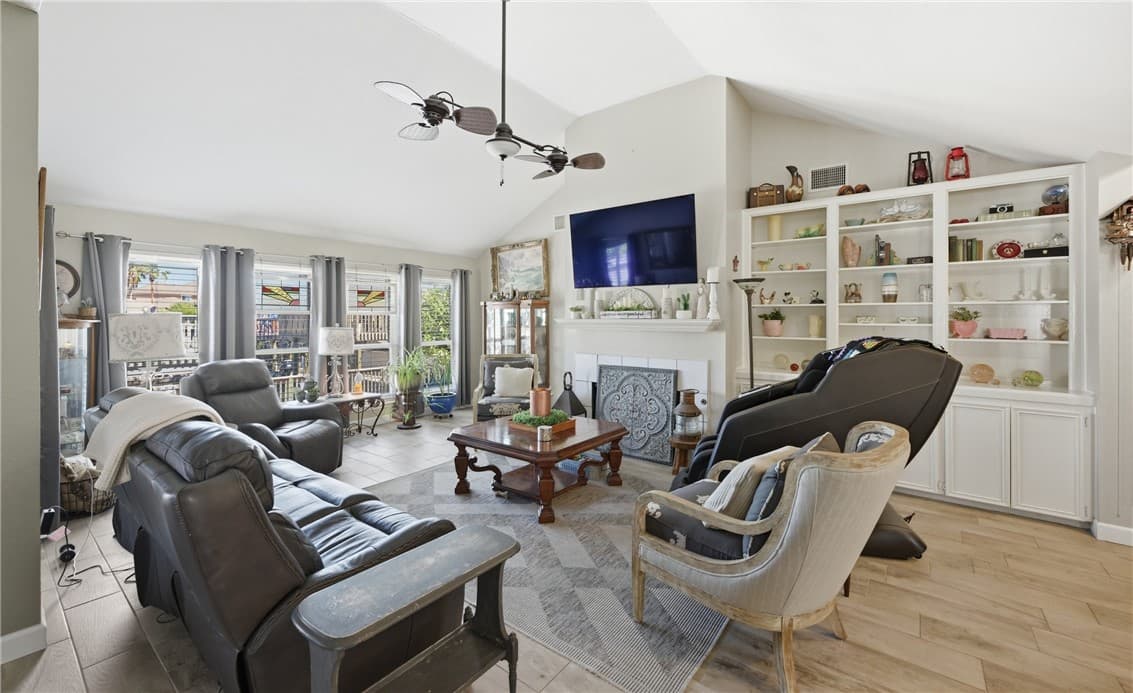 Gallery image 4