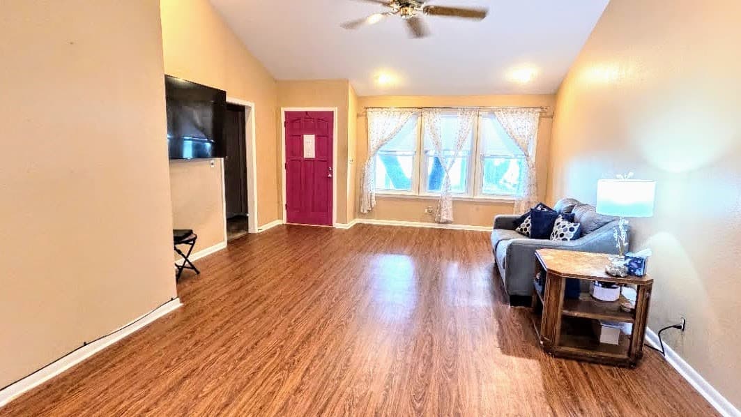 Gallery image 4