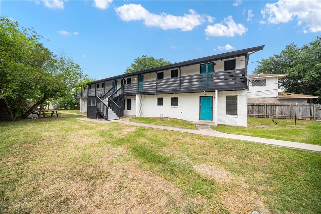 10654 Heizer Dr