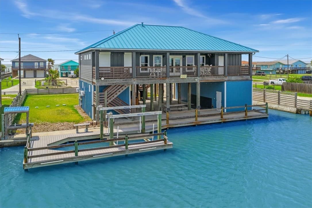 106 Belaire Dr
