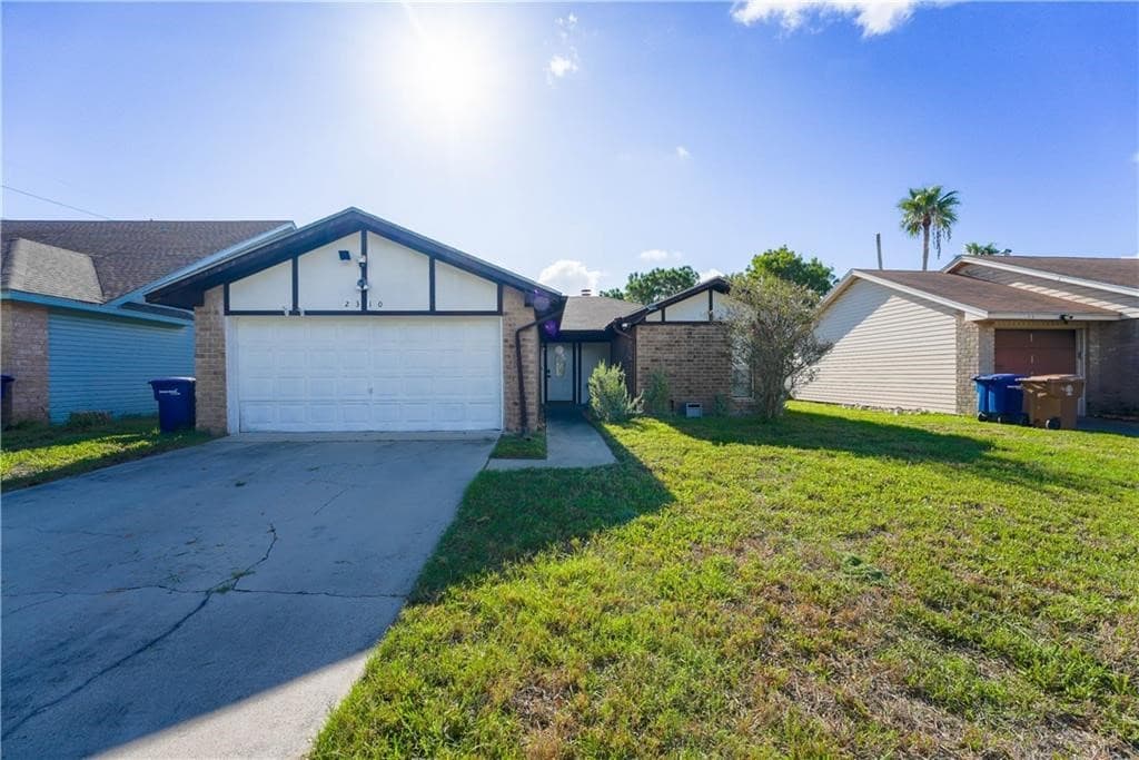 2310 Vialoux Dr