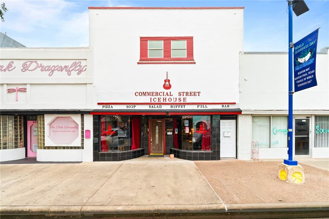 337 S Commercial St