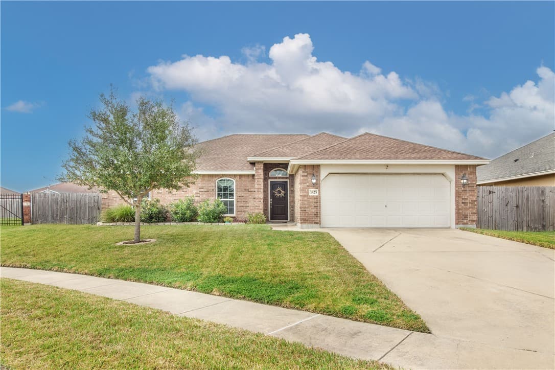 3825 Kangaroo Ct