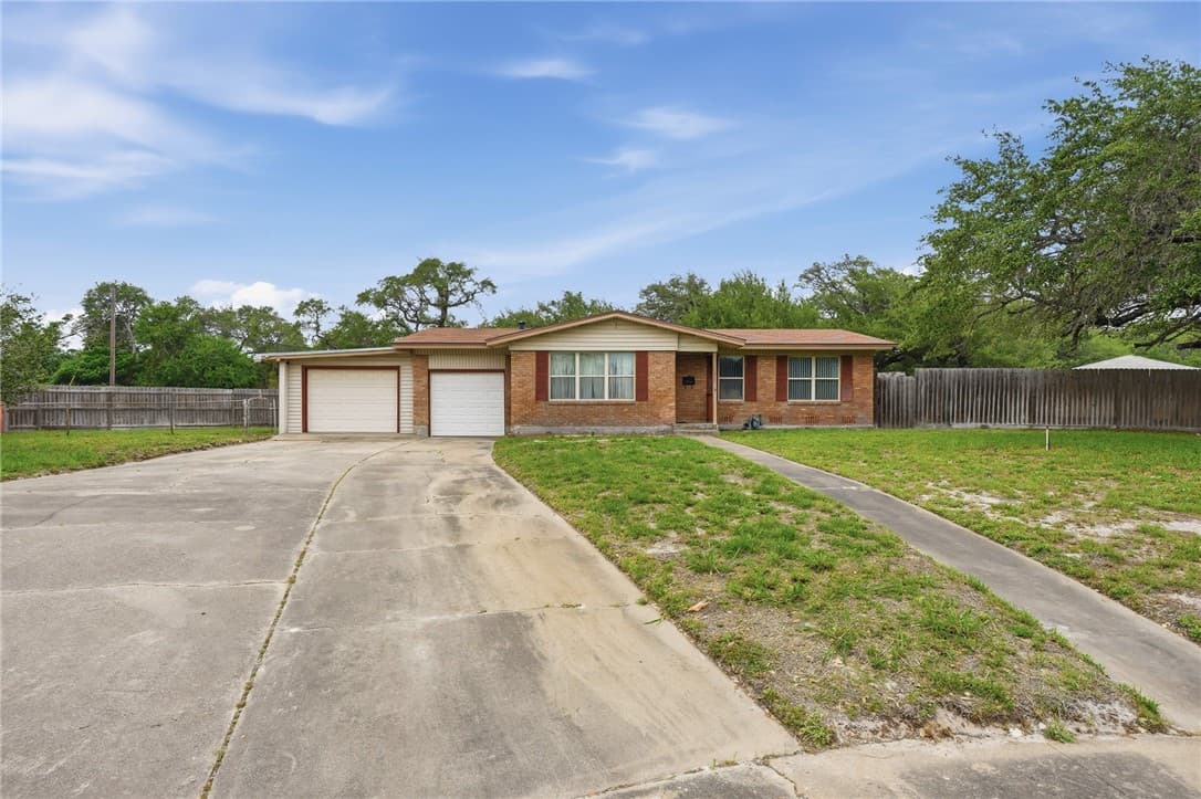 1268 Oak Park Dr