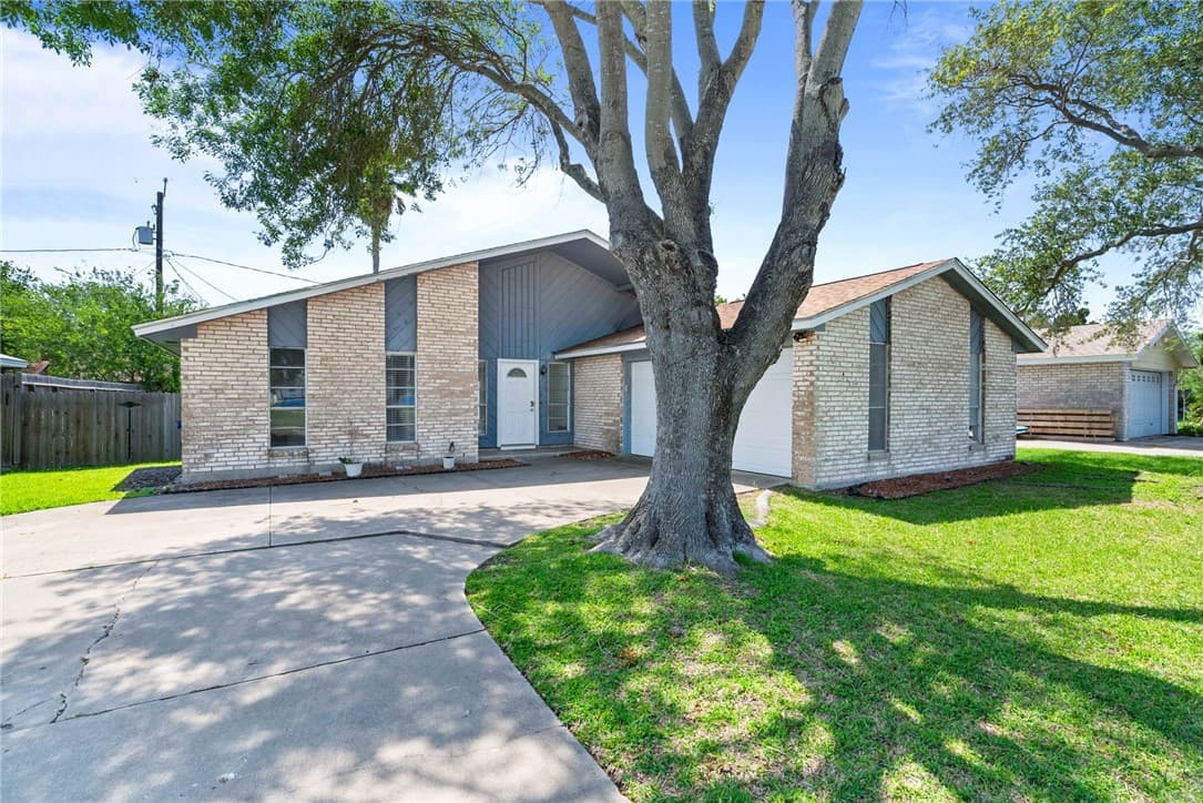 1620 Memorial Pkwy