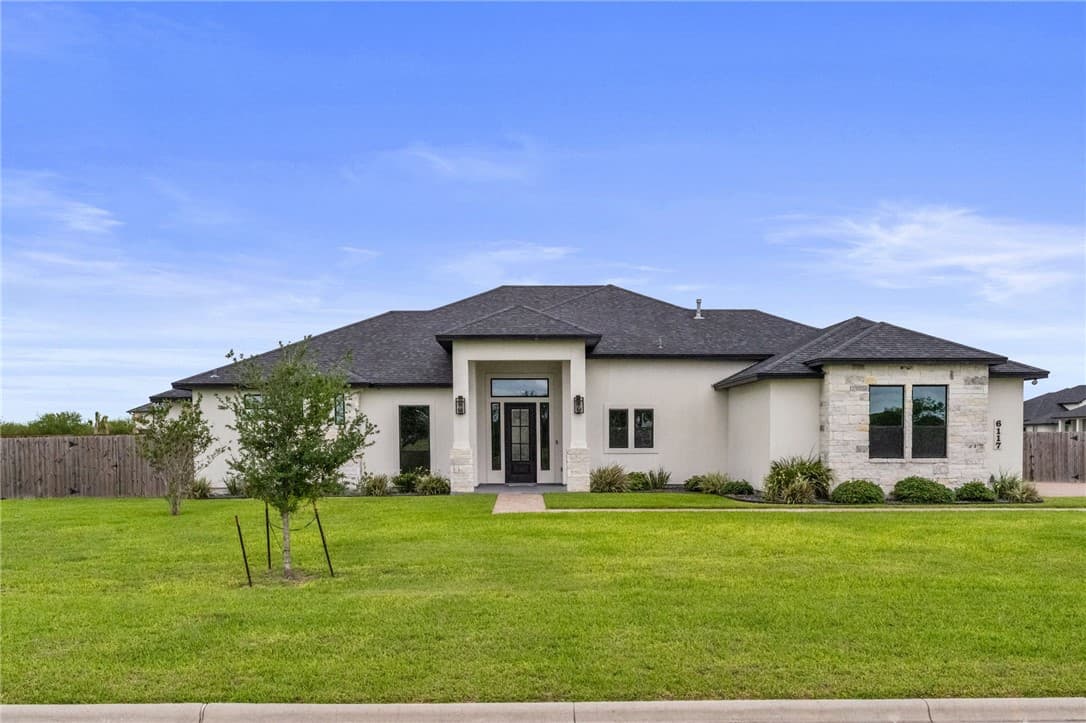 6117 S Oso Pkwy