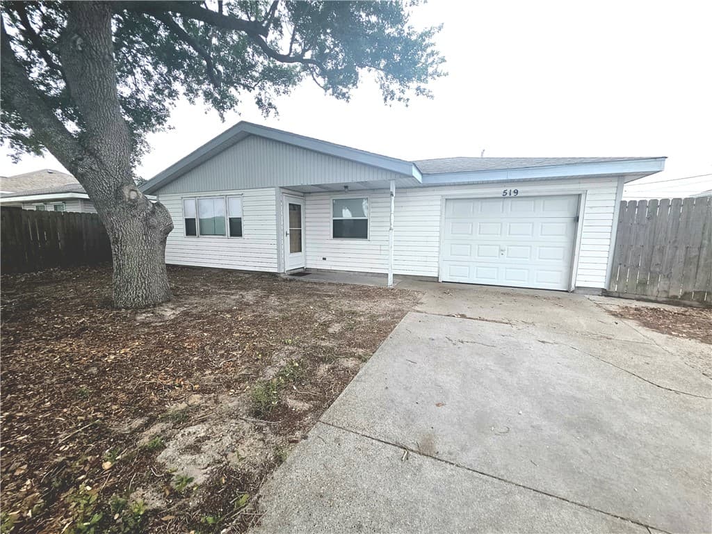 519 Mockingbird Ln