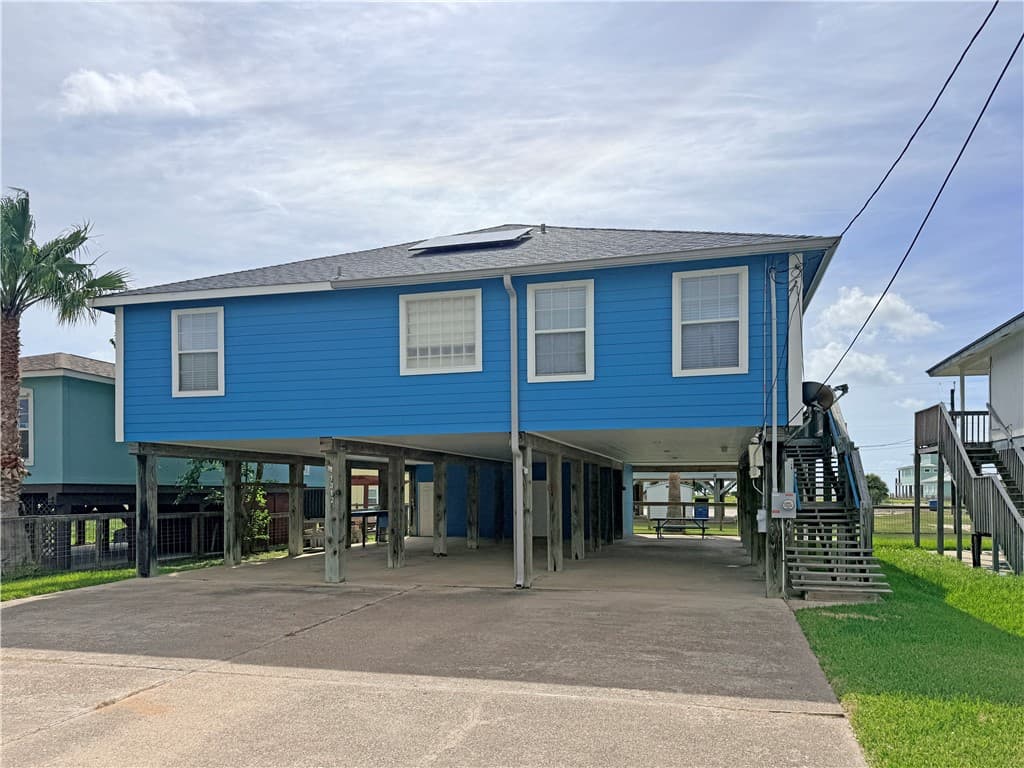 1312 S Live Oak St