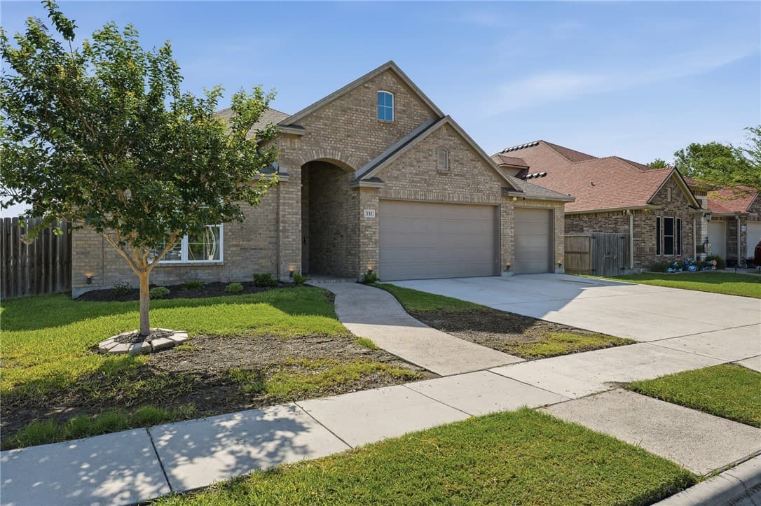 331 Gulfton Dr