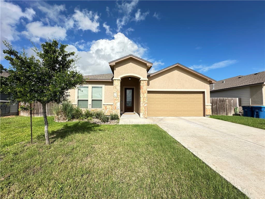 111 Guadalupe Palm Dr