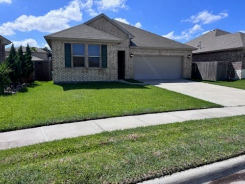 8121 Luz De Luna St