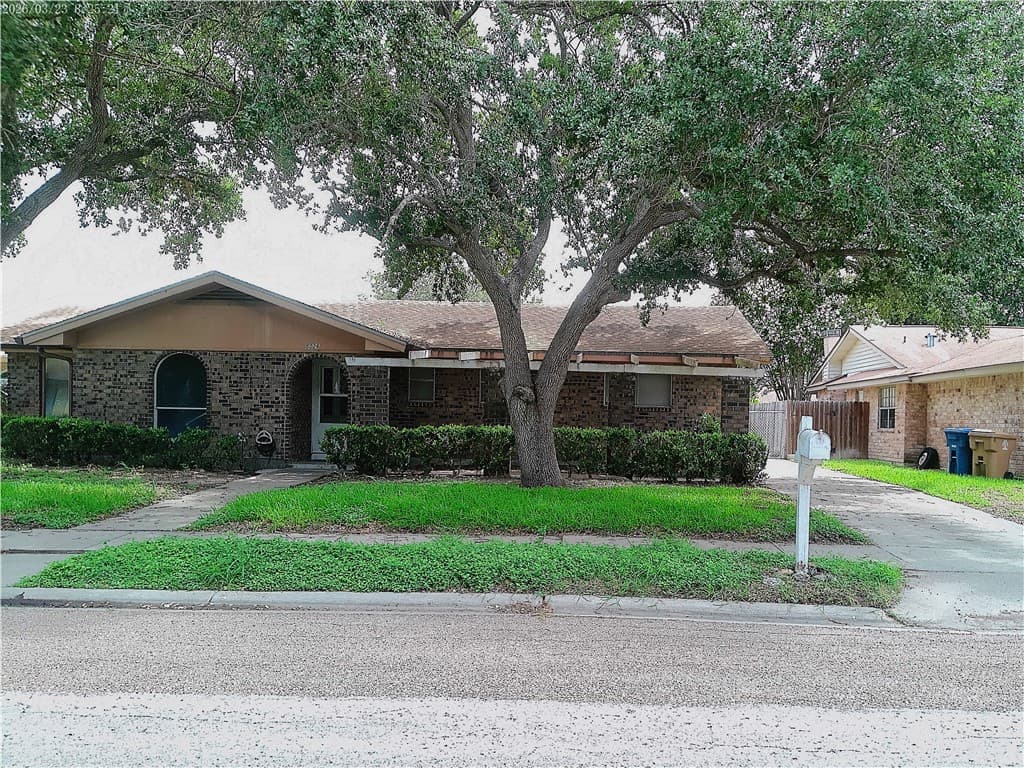 5026 Eider Dr