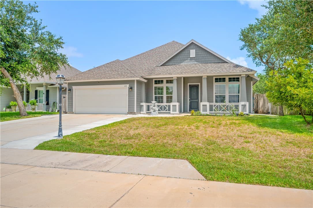 118 Norwood Oaks Dr