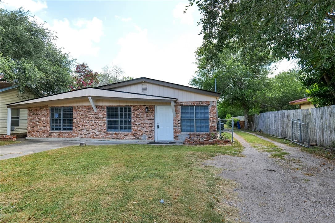 10822 Mayfield Dr