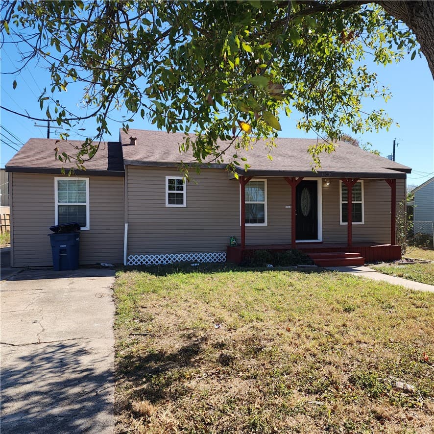 609 Sam St