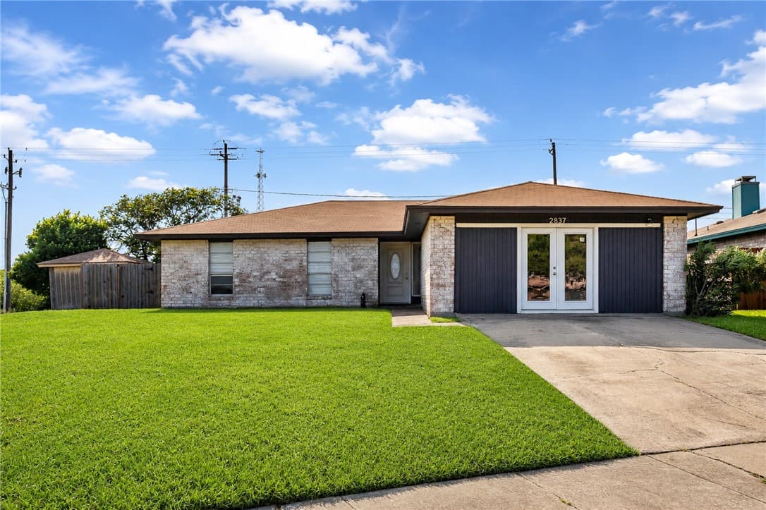 2837 Vancouver Dr