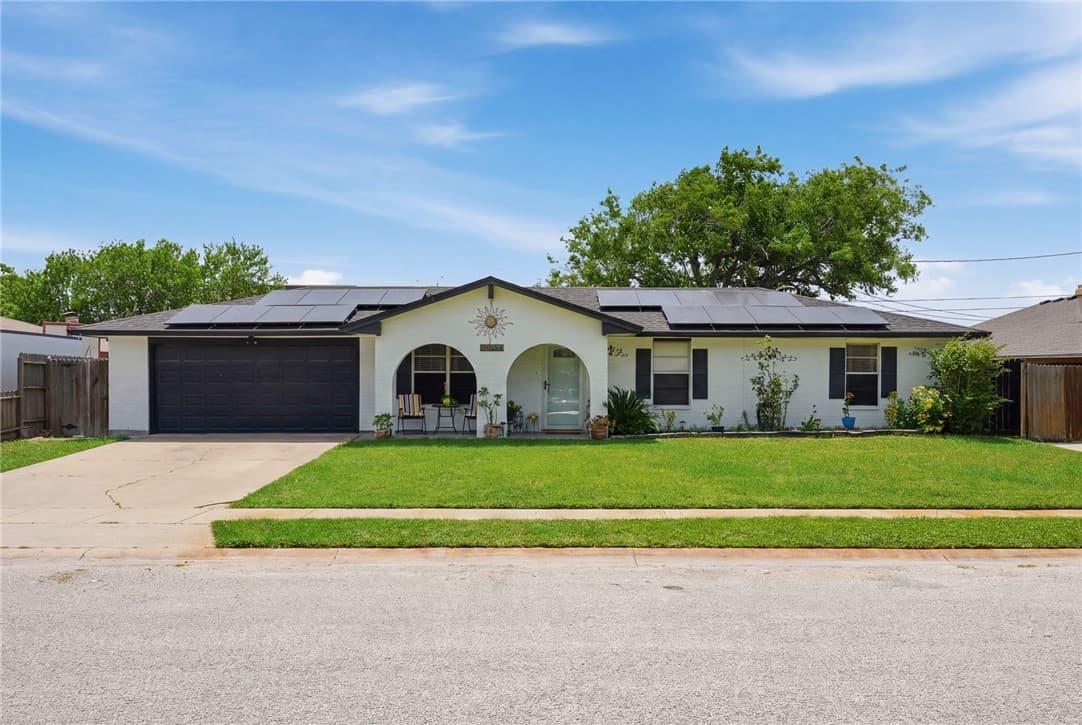 2113 Westwind Cir