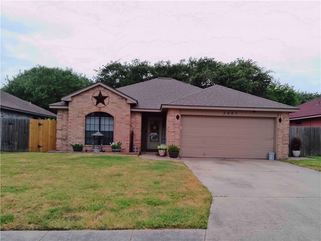 2087 Ridgewood Cir