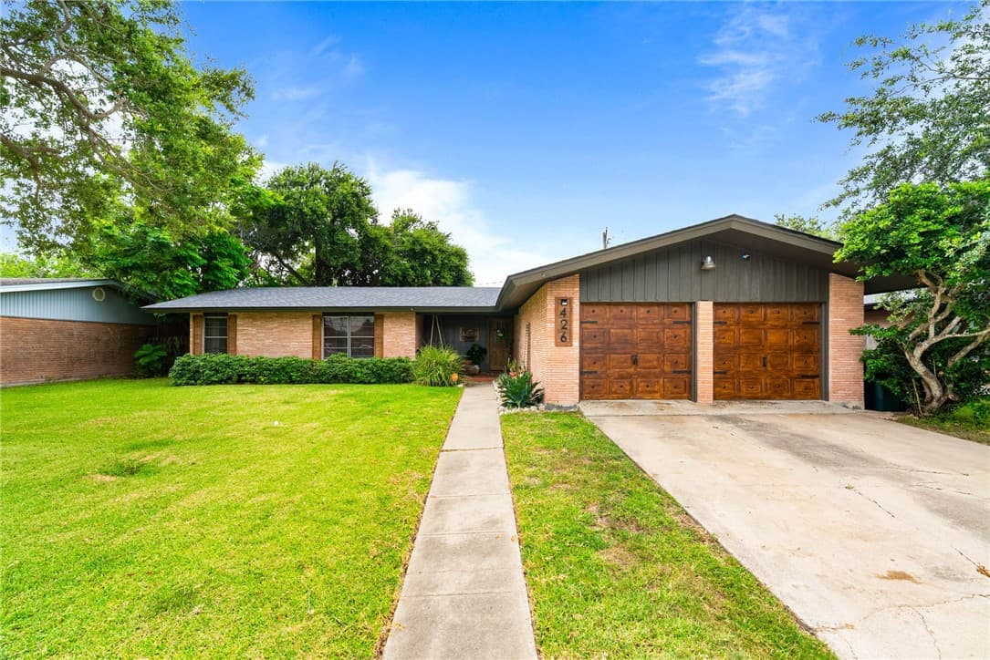 426 Troy Dr