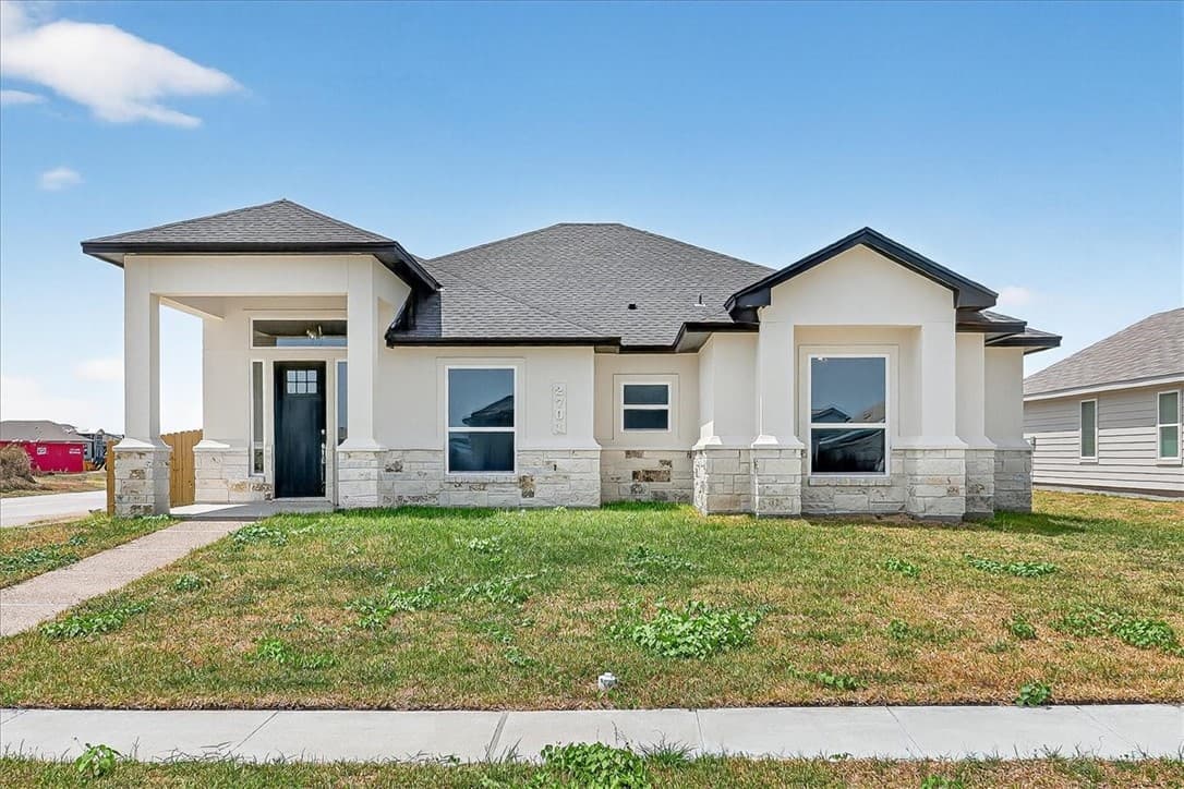 2701 Lannister Ln